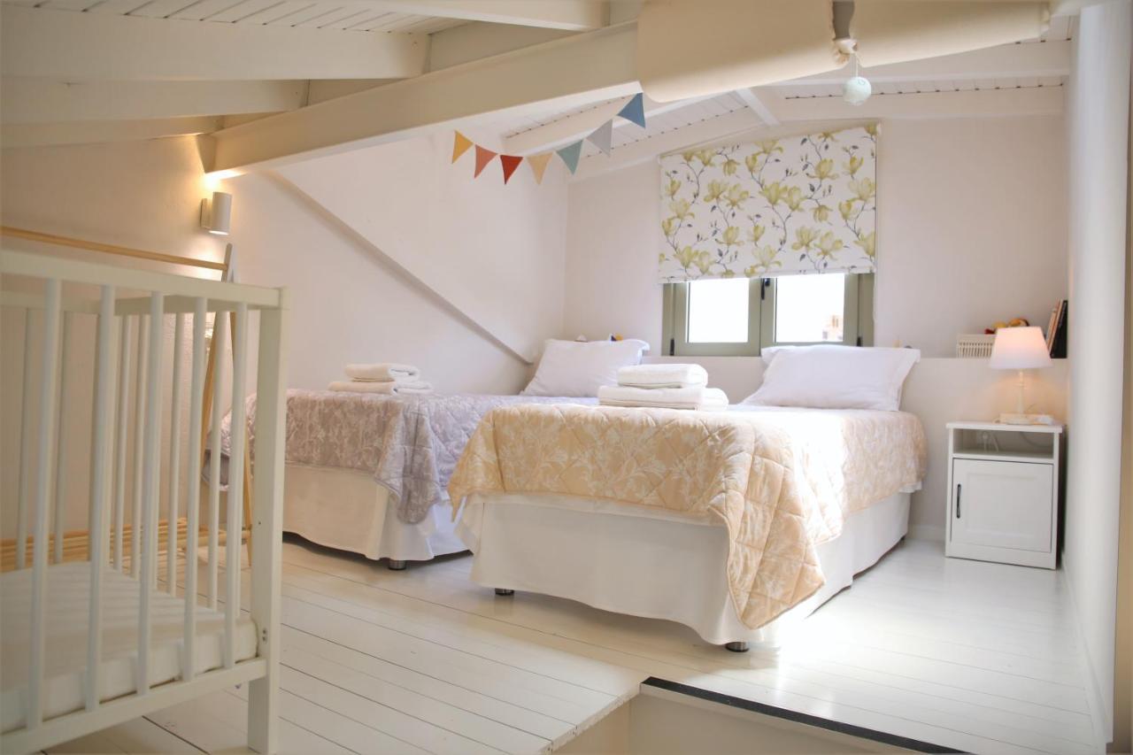 For4 Seasons Home 2 - By Avelink Spata  Bagian luar foto